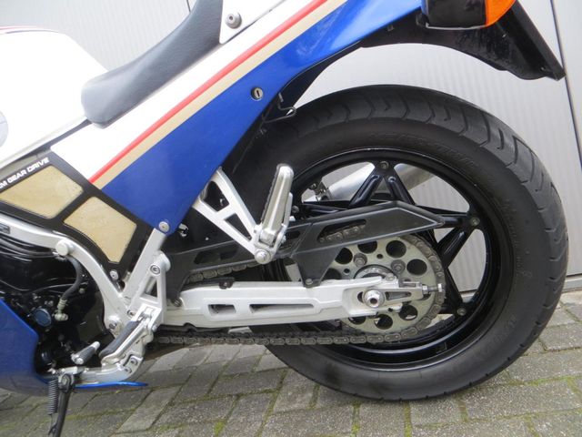 honda - vf-1000-r