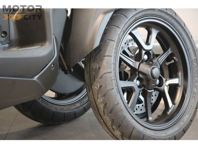 yamaha - tricity-300