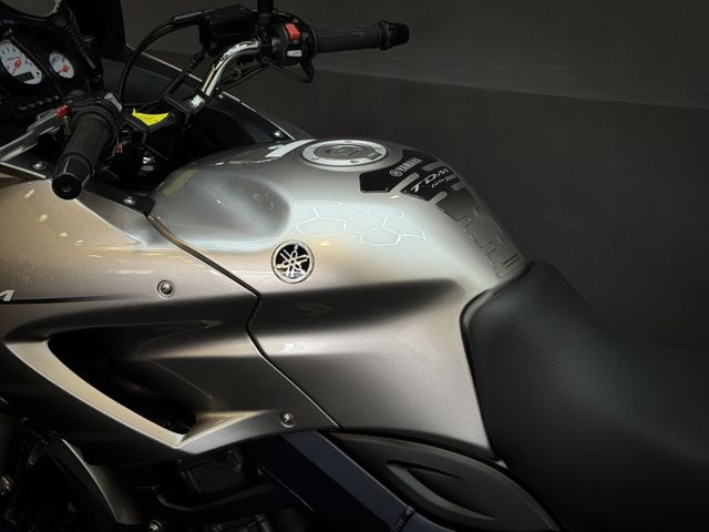 yamaha - tdm-900