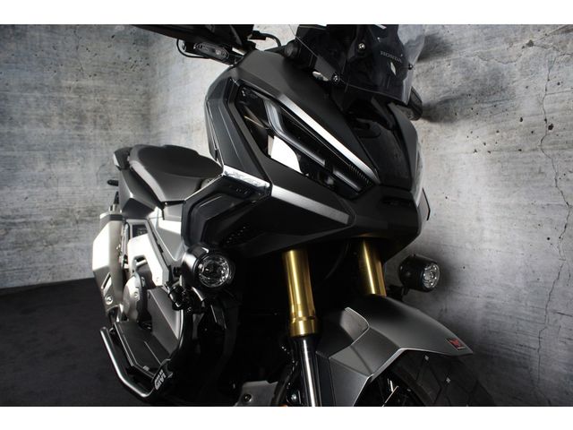 honda - x-adv