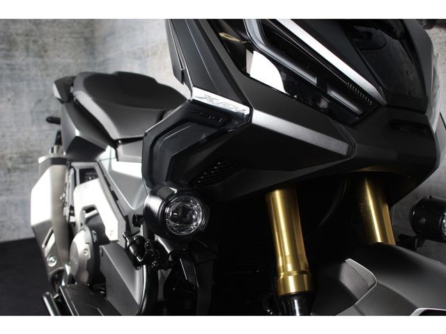 honda - x-adv