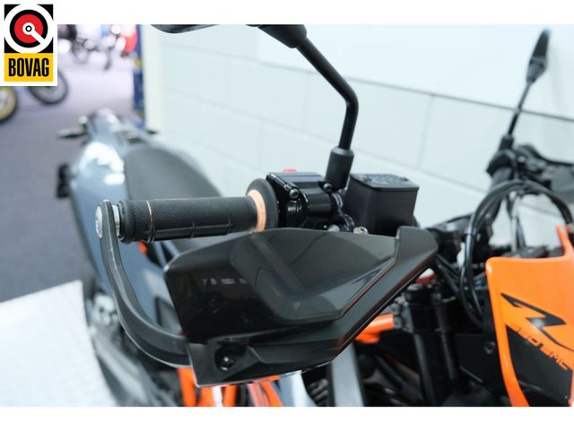 ktm - 690-smc