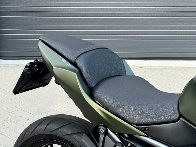 kawasaki - z650
