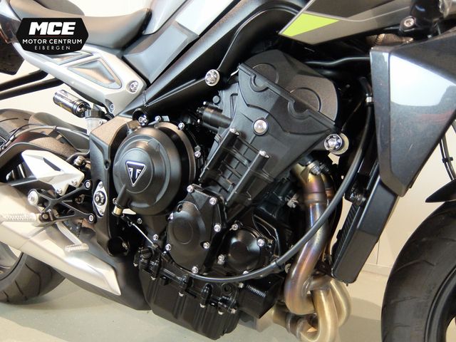 triumph - street-triple-r