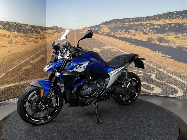 bmw - r-1300-r