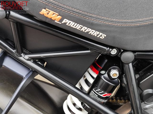 ktm - 1290-super-duke-r