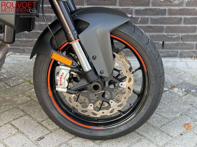 ktm - 1290-super-duke-r
