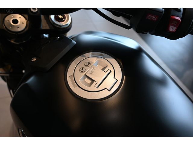 bmw - r-12-g-s