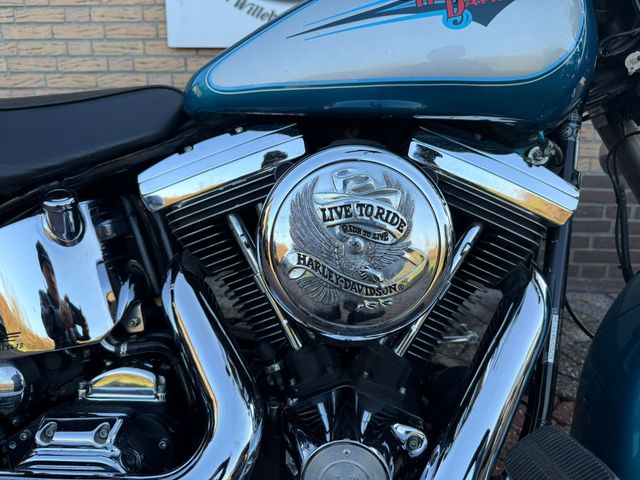 harley-davidson - heritage-softail-classic-flstc