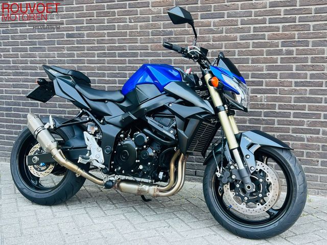 suzuki - gsr-750-a