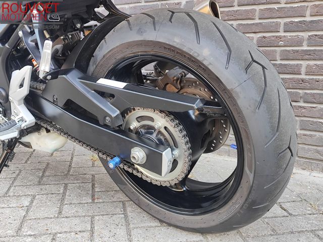 suzuki - gsr-750-a