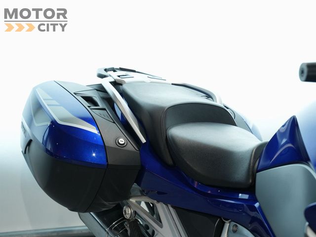 bmw - r-1200-rt