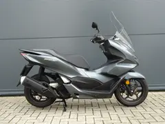 Honda PCX 125 ABS 2022 occasion – foto 2 van 17