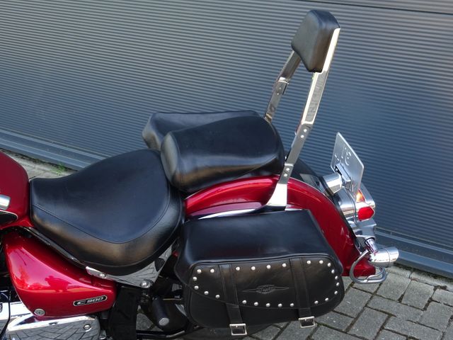 suzuki - intruder-c-800