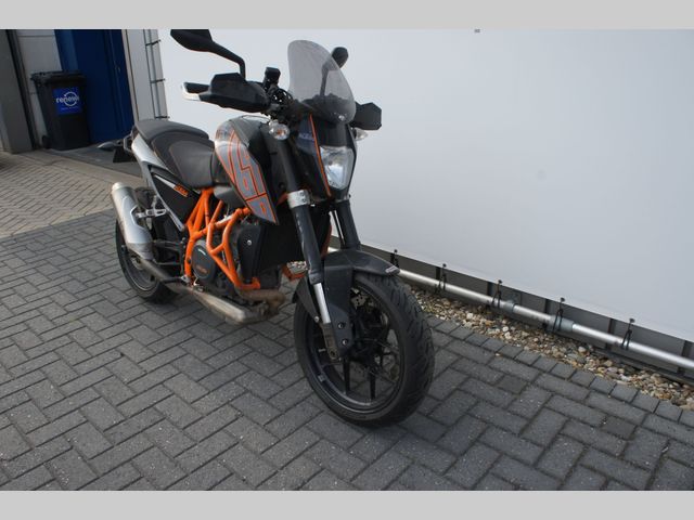 ktm - 690-duke-abs