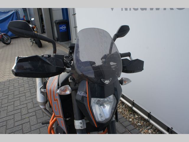 ktm - 690-duke-abs