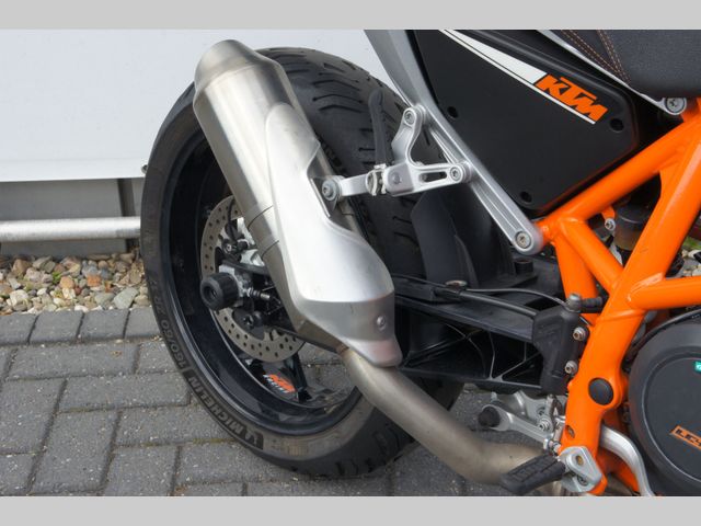 ktm - 690-duke-abs