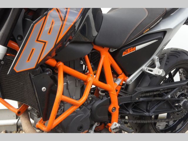 ktm - 690-duke-abs