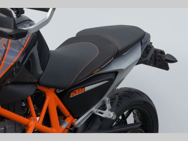 ktm - 690-duke-abs