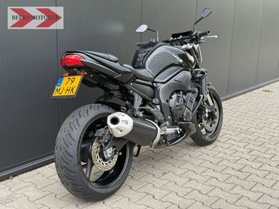 YAMAHA FZ 1 – foto 3
