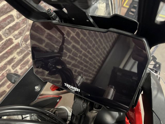 triumph - tiger-900-gt-pro