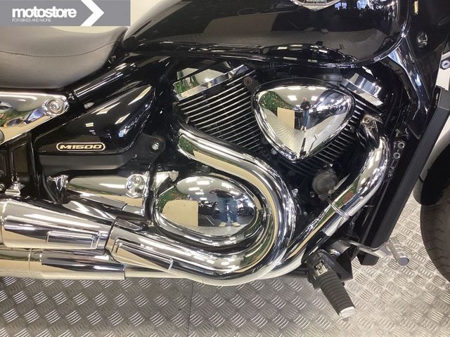 suzuki - m-1500-intruder