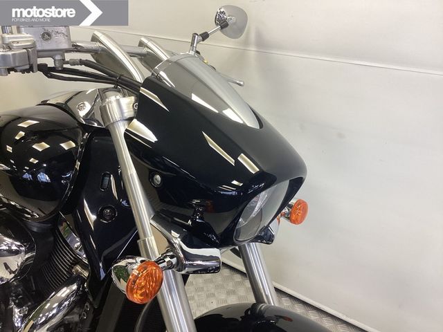 suzuki - m-1500-intruder