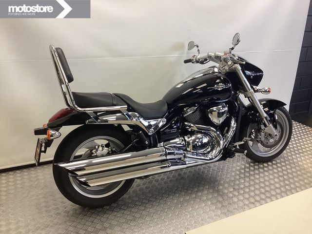 suzuki - m-1500-intruder