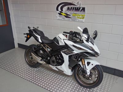 SUZUKI GSX-S 1000 GT – foto 2