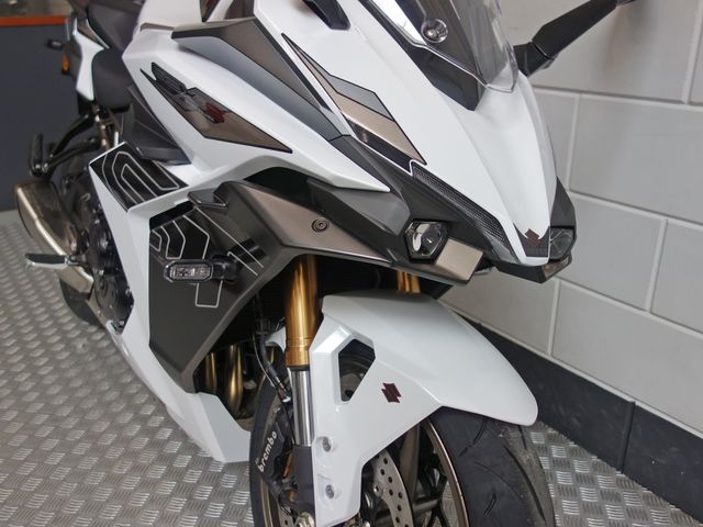 suzuki - gsx-s-1000-gt
