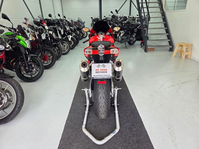 aprilia - rsv-1000-r