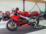APRILIA RSV 1000 R