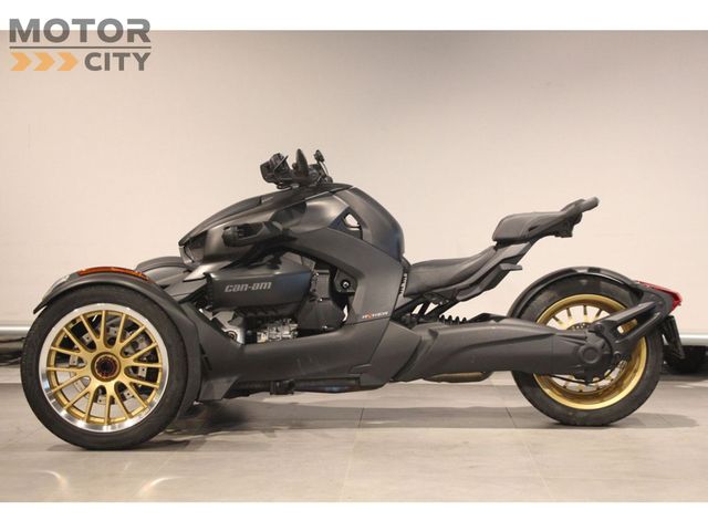 can-am - ryker-900