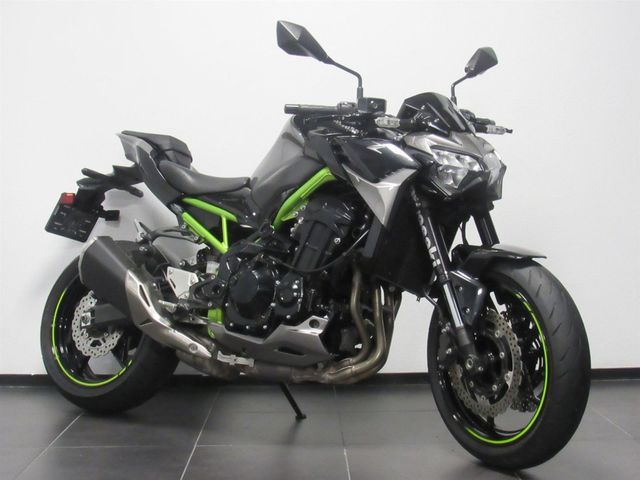 kawasaki - z900
