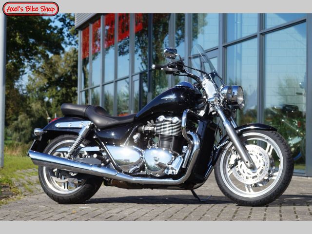 triumph - thunderbird