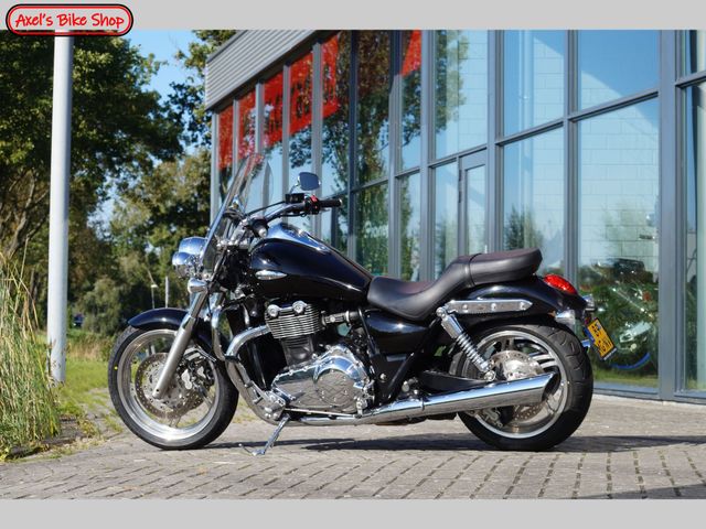 triumph - thunderbird