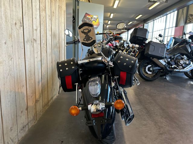 kawasaki - vn-900-classic
