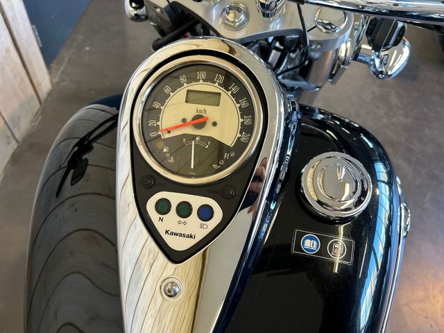 kawasaki - vn-900-classic