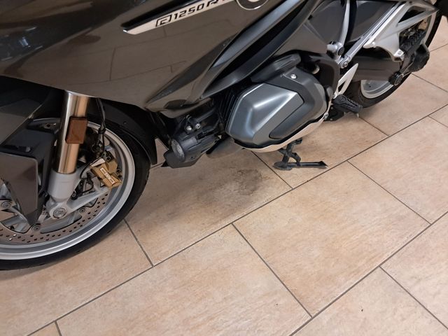 bmw - r-1250-rt