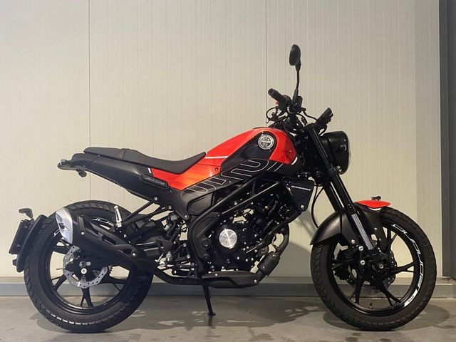 benelli - leoncino-125