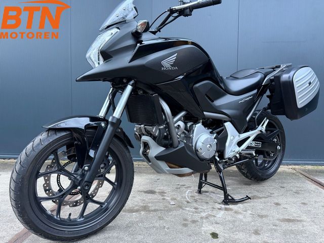 honda - nc-700-x-c-abs