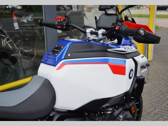 bmw - r-1300-gs-adventure-trophy