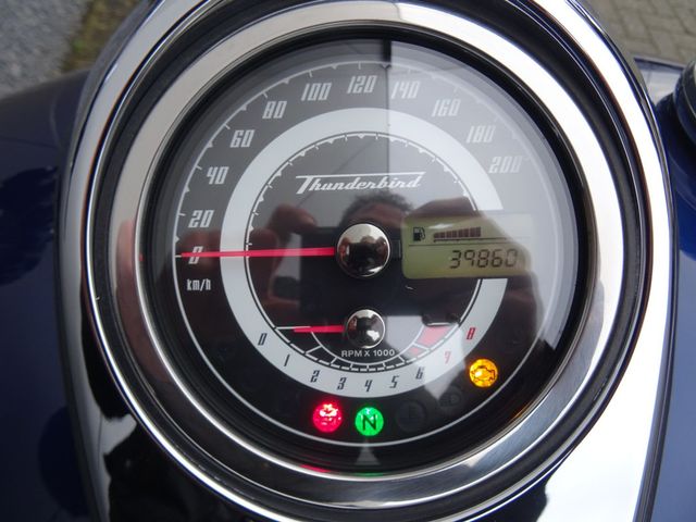 triumph - thunderbird