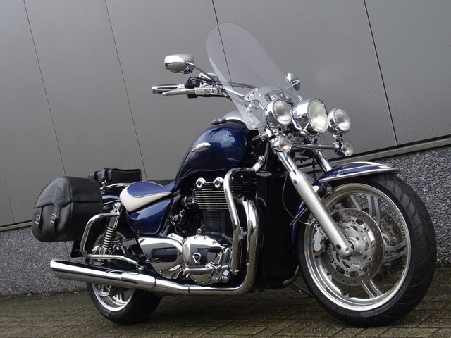 triumph - thunderbird