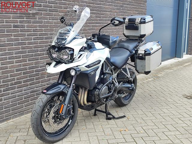 triumph - tiger-explorer-xca