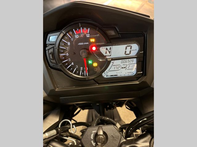suzuki - v-strom-650-a