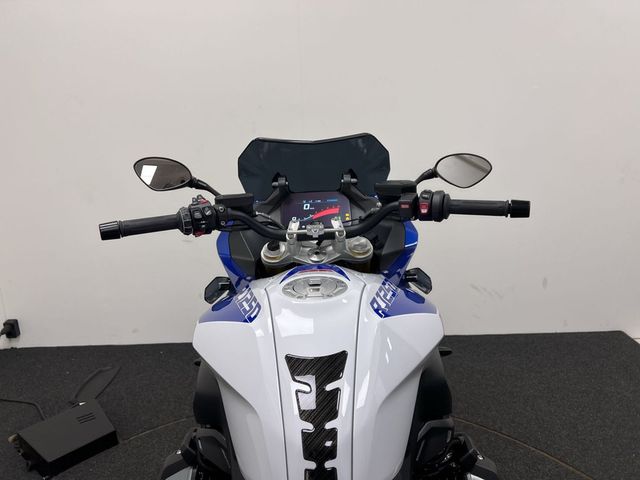 bmw - r-1250-rs