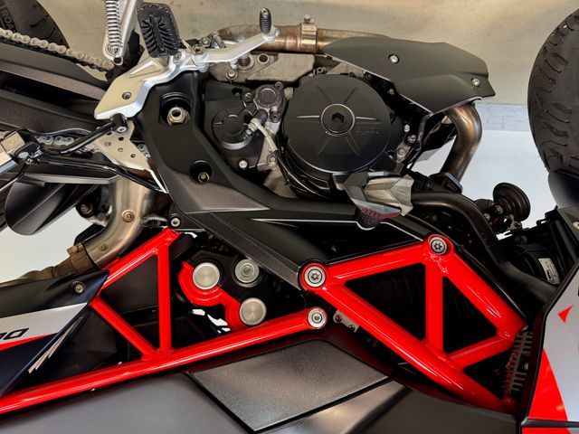 aprilia - dorsoduro-900-abs