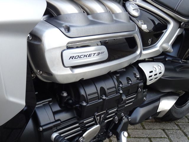 triumph - rocket-iii-gt