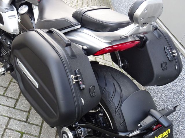 triumph - rocket-iii-gt